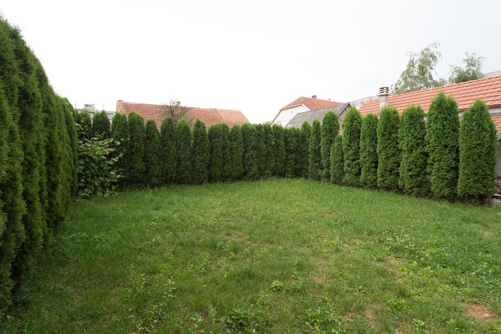 Apartments Erakovic Niksic Luaran gambar