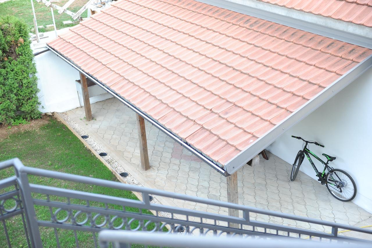 Apartments Erakovic Niksic Luaran gambar