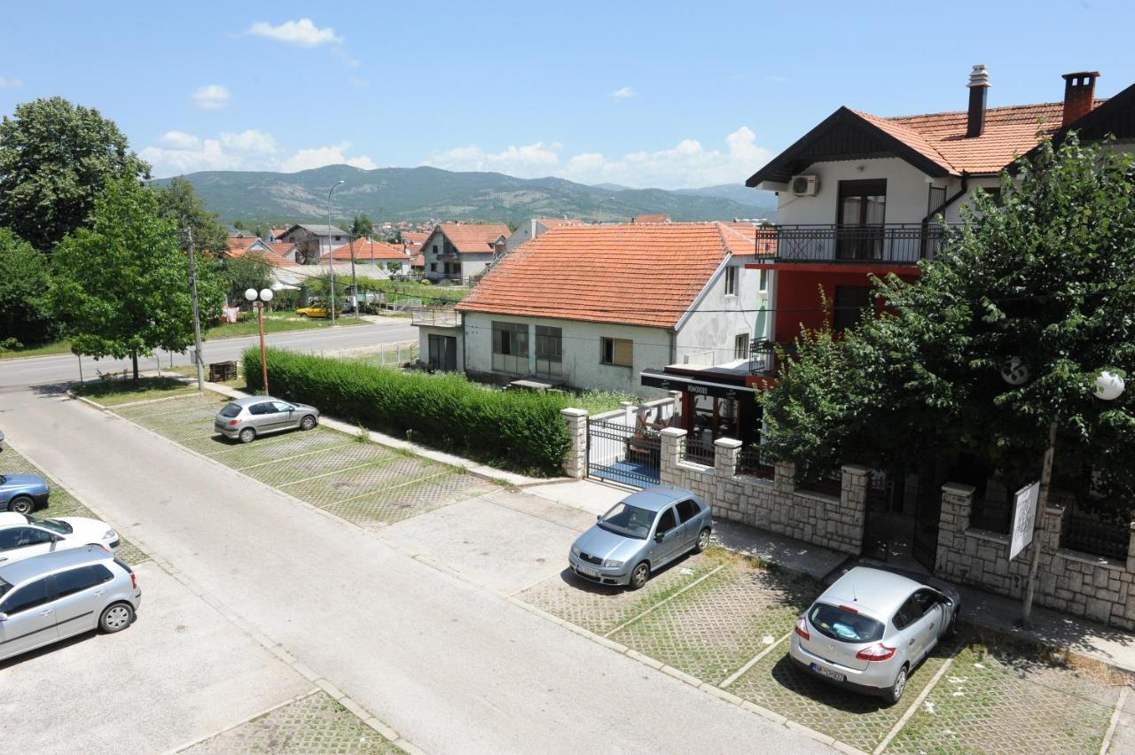 Apartments Erakovic Niksic Luaran gambar